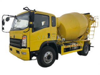 4x2 SINOTRUK HOWO 4~6m3 Wear-resistant Steel Drum Small Concrete Mixer Truck