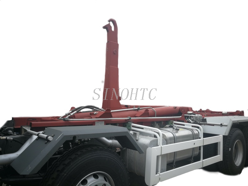 20~24m3 8x4 Hooklift Roll Off Garbage Truck with Hook Lifting Dump Truck Body